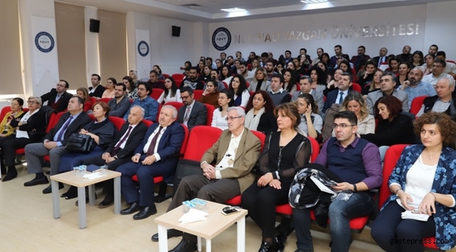Nuh Naci Yazgan Üniversitesi'nde hizmet içi eğitim programı düzenledi!