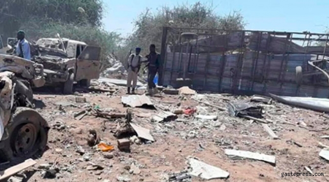 Türklerin de bulunduğu bölgede bombalı araç patlatıldı