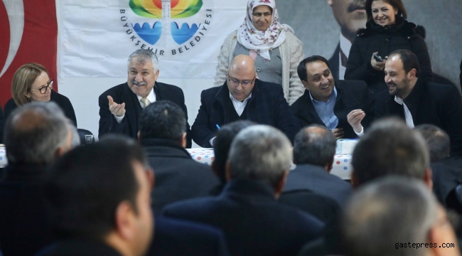 Adana Büyükşehir Belediye Başkanı Karalar, ilçelerde muhtarlarla buluştu…   