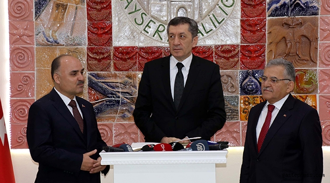 Bakan Selçuk: Öğrencilerimizin okullarda atölyelerle tanışması çok önemli