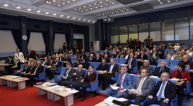Büyükşehir'de 64 gündem maddesi karar bağlandı