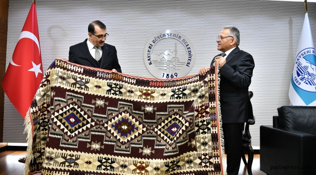 Enerji ve Tabii Kaynaklar Bakanı Dönmez, Başkan Büyükkılıç’ı ziyaret etti