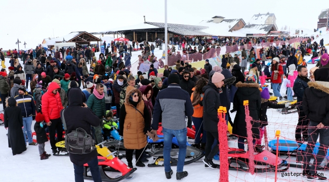 Erciyes'te hafta sonu yoğunluğu