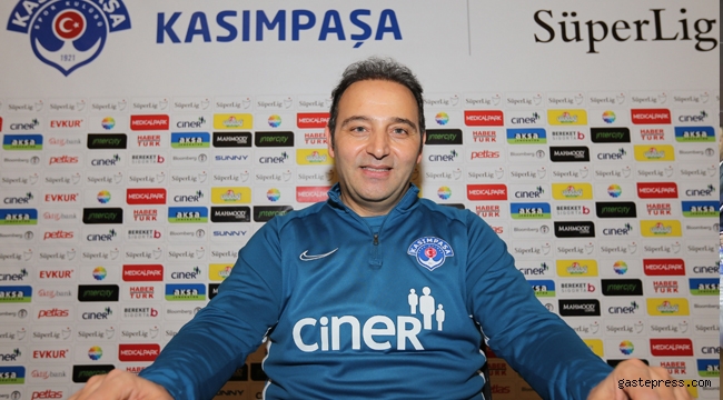 Kasımpaşa'da Fuat Çapa dönemi resmen başladı!