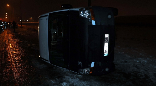 Kayseri'de iki işçi servisi çarpıştı: 17 yaralı