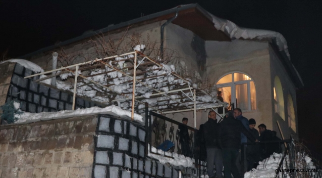 Kayseri'de sobadan sızan gazdan zehirlenen kadın öldü