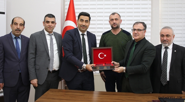 Kayseri Hacılar Belediyesi'nde İşçilerde Toplu Sözleşme Sevinci Yaşanıyor!