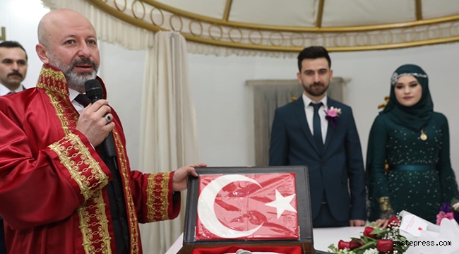 Kayseri Kocasinan'da Bir Günde 20 Çift  Evlendi