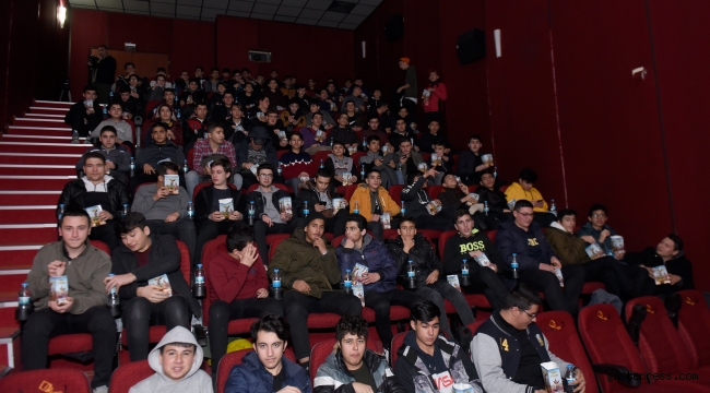 Konya'da Öğrenciler Sinemada Tarihi Yaşıyor