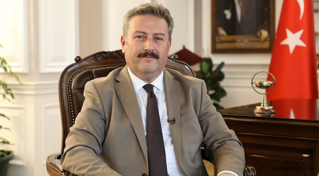Melikgazi'de Ahmet Yenilmez ile “Usta” Oyunu Sahnelenecek!