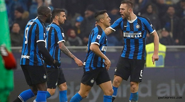 Milano derbisinde gülen taraf muhteşem geri dönüşle Inter oldu!