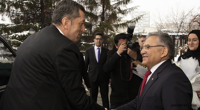 Milli Eğitim Bakanı Ziya Selçuk Kayseri Büyükşehir’de!