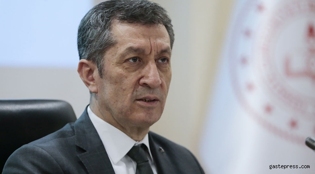 Milli Eğitim Bakanı Ziya Selçuk'un açıklamaları milyonlarca öğrenciyi ilgilendiriyor!