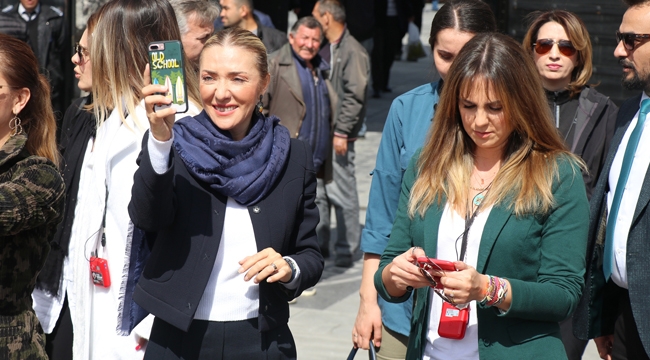 Bakan Ersoy'un eşi Kayseri'de