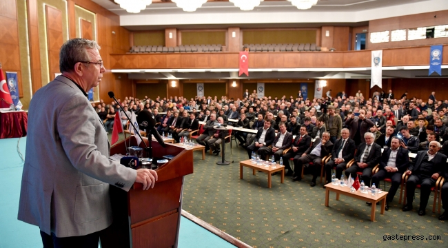 Başkan Yavaş Kızılcahamam'da Esnafla Buluşdu
