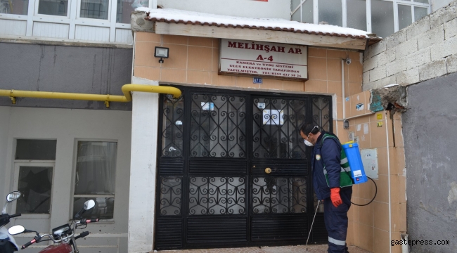 Kayseri Bünyan Belediyesi Apartmanları Dezefekte Ediyor