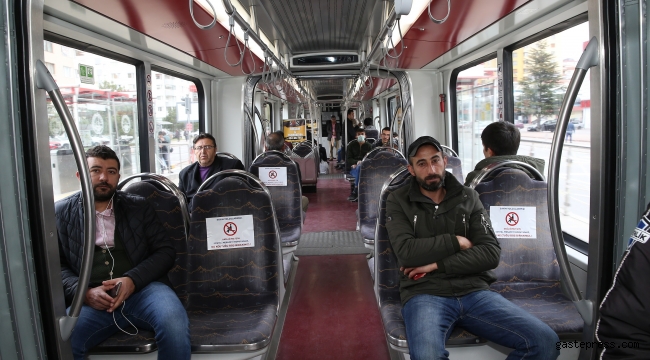 Kayseri Büyükşehir Belediyesi'nden Toplu Taşımada Sosyal Mesafe Uygulaması