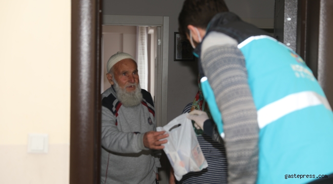 Kayseri Kocasinan'da Başkan Çolakbayrakdar, “Devletin Şefkat Elini Vatandaşımıza Daha Fazla Yansıtıyoruz”
