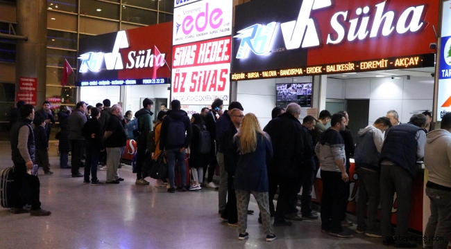 Kayseri otogarında tatil yoğunluğu