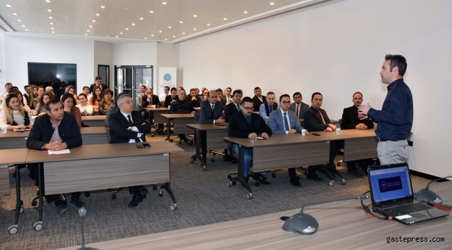 KTO personeline 'koronavirüs' eğitimi