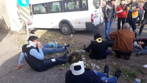 Şanlıurfa'da 2 işçi servisi çarpıştı: 18 yaralı