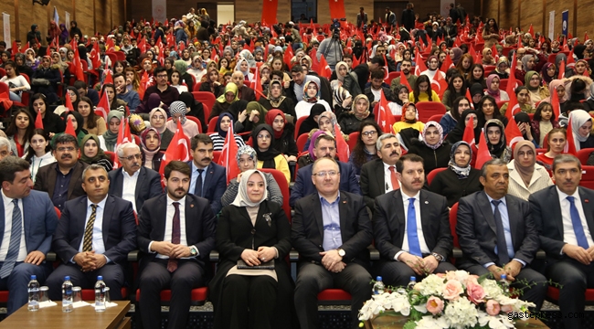 Sivas'da Medeniyetimize Yön Veren Manevi Değerlerimizi Gençlerle Buluşturuyoruz!
