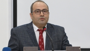 Dr. Halil Ulutabanca yazdı: "Bizi kim kurtarır? Süper kahramanlar mı? Çalışmak mı?"
