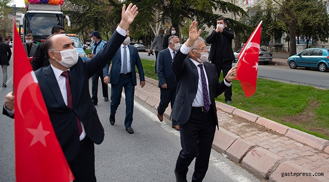 Kayseri Büyükşehir Korteji Halkın Ayağına Gitti