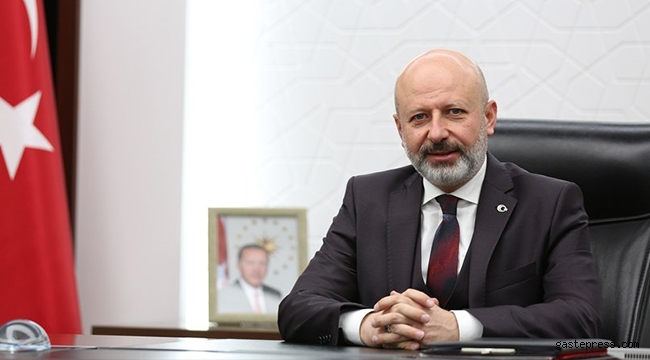 Kayseri Kocasinan Belediye Başkanı Ahmet Çolakbayrakdar'dan Sigarayı Bırakın Çağrısı
