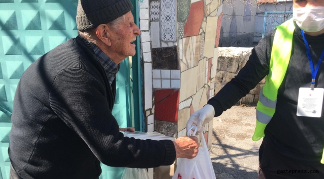 Kayseri Valisi Şehmus Günaydın Vefa Destek Grubunun Çalışmalarıyla İlgili Paylaşımı!