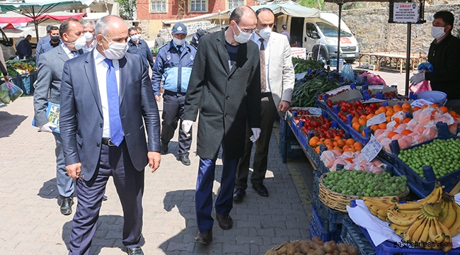 Kayseri Yahyalı Belediye Başkanı Esat Öztürk Pazar Denetimlerine Katıldı
