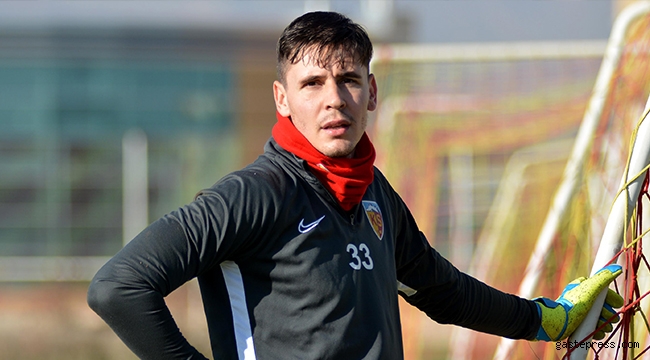 Kayserispor kalecisi Silviu Lung: Takımda kalmak istiyorum