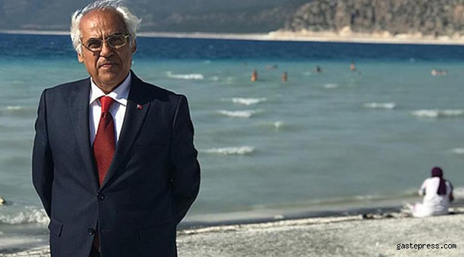 Salda Gölü için konuşan Başkan Mümtaz Şenel'i ve eşine evinde silahlı saldırı!