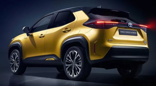 Toyota yeni crossover modelini tanıttı: Yaris Cross!
