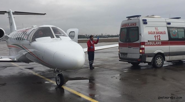 15 aylık Muhammed, hava ambulansı ile Kayseri'ye getirildi