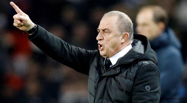 Galatasaray'da Fatih Terim neşteri vurdu! 4 futbolcunun bileti kesildi!