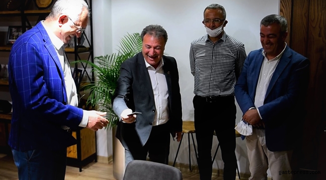 İzmir Bornova'da Evde tahsilat hizmeti, Vekil Sertel ile başladı!