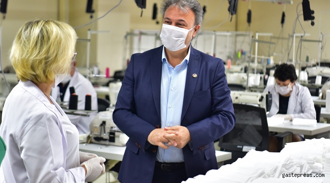 İzmir Bornova’da günde 30 bin maske üretilebilecek!