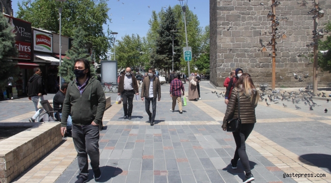 Kayseri'de kısıtlama sonrası yoğunluk
