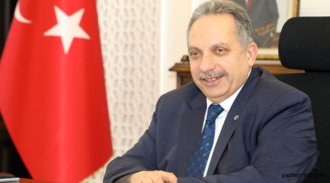 Kayseri Talas Belediye Başkanı Mustafa Yalçın'dan Bayram Mesajı