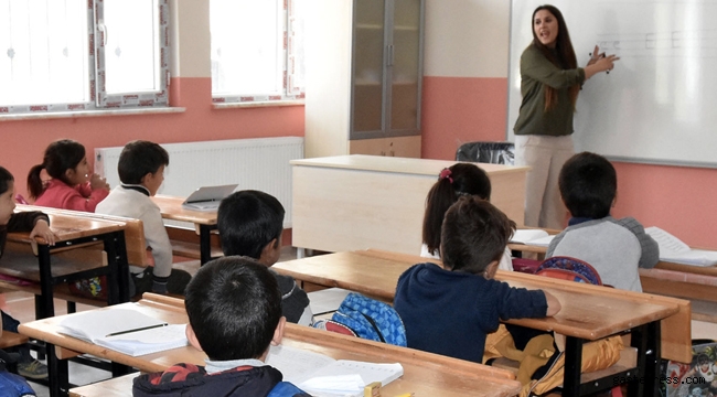 Milli Eğitim Bakanlığı'ndan sözleşmeli öğretmen ataması ile ilgili açıklama!
