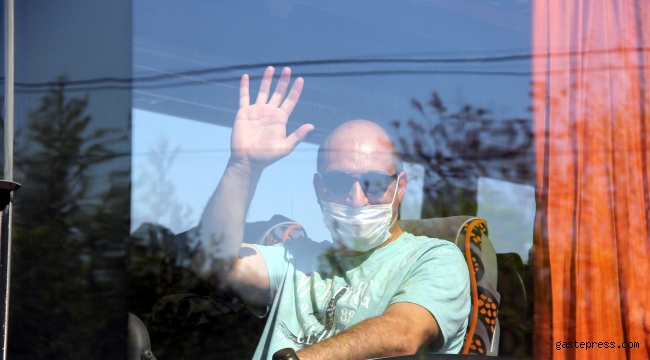 Özbekistan dönüşü Kayseri'de karantinaya alınan 289 kişi, evlerine gönderildi