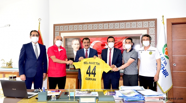 Yeni Malatyaspor’dan Başkan Gürkan’a Ziyaret
