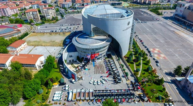 106 iş makinası ve araç Malatya’ya hayırlı olsun