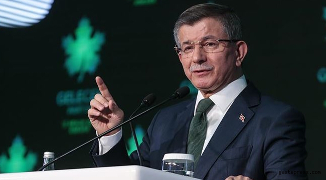 Ahmet Davutoğlu'ndan Ayasofya ile ilgili flaş çıkış!