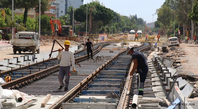 Antalya'da 3. Etap Raylı Sistem Projesi hızla ilerliyor!