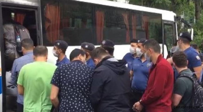 İstanbul'da FETÖ operasyonu; 15 muvazzaf asker adliyeye sevk edildi