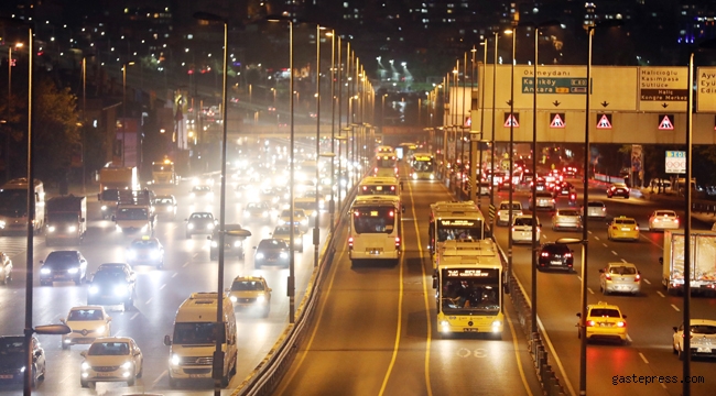 İstanbul'da İETT Gece Seferlerine Yeniden Başlıyor!