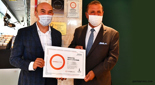 İzmir'de Başkan Soyer Swissotel Büyük Efes’e Turuncu Çember sertifikası verdi!