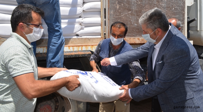 Kayseri Bünyan'da Öğretmen ve Öğrenciler İhtiyaç Sahiplerine 350 Çuval Un yardımı yaptı!